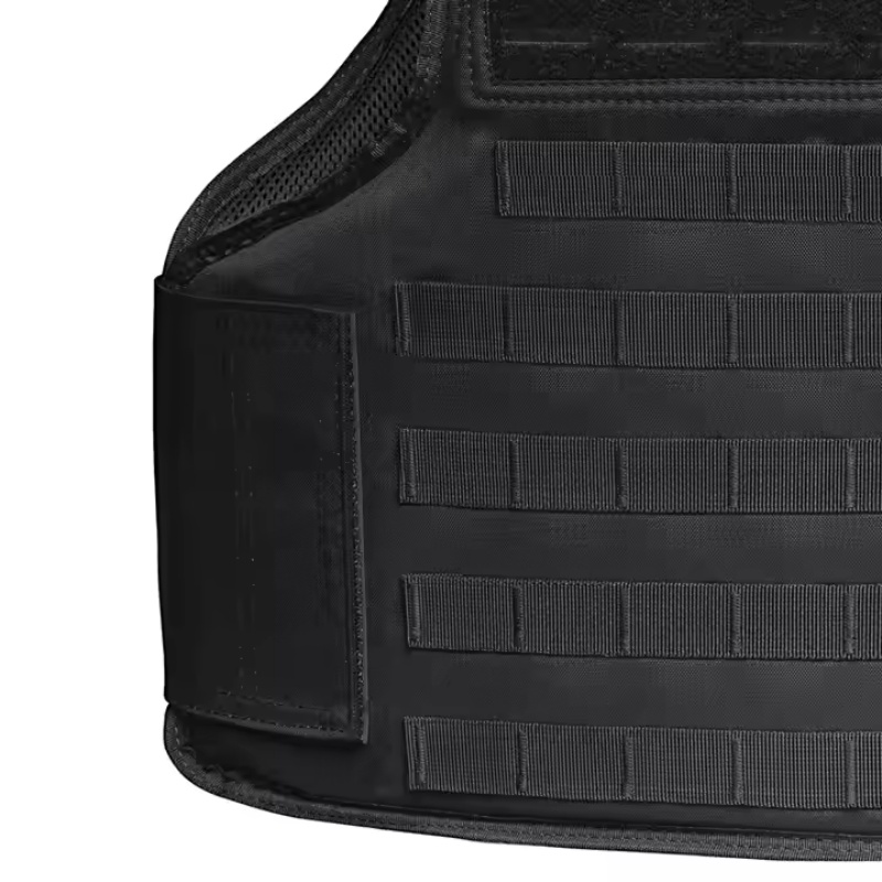 Functional tactical vest for outdoor workouts