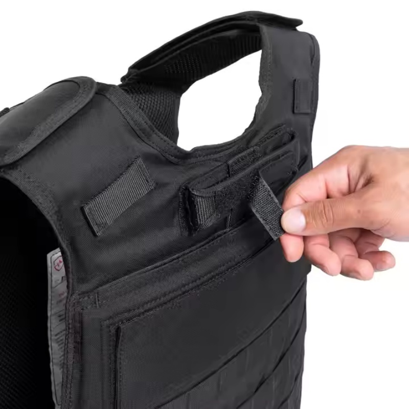 Ultra-light breathable vest for training