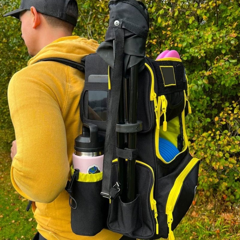 Portable disc golf bag with 24-can cooler