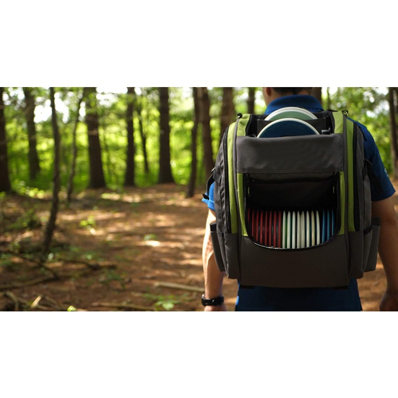 Customizable disc golf bag with waterproof feature