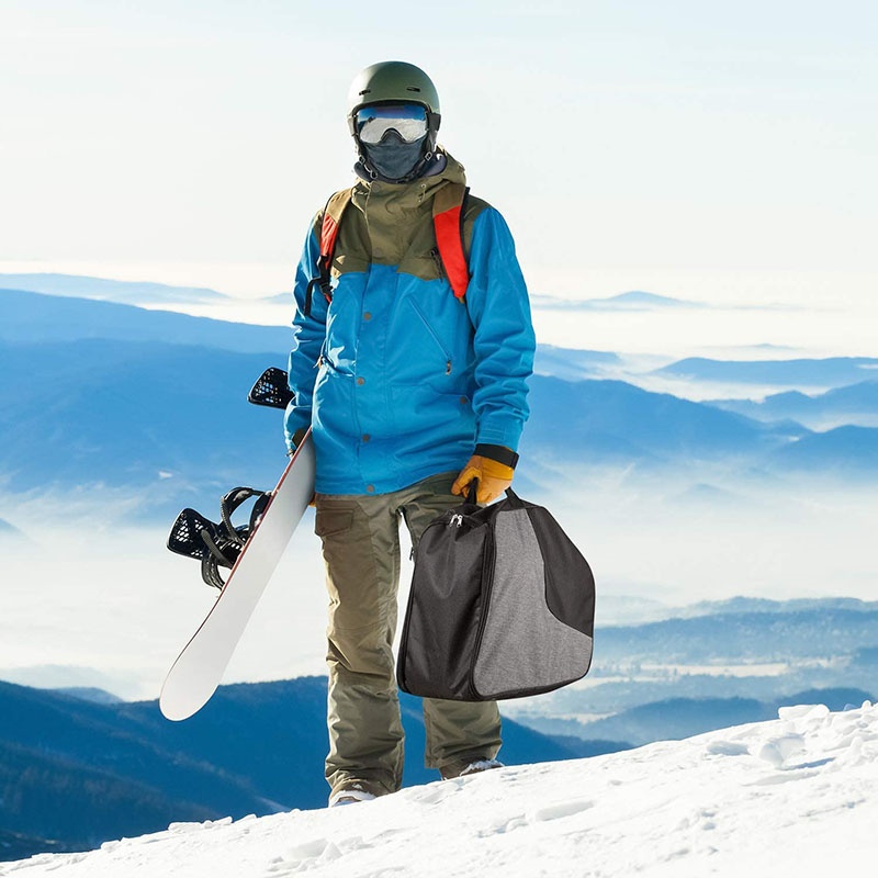 Protective mountain sports backpack