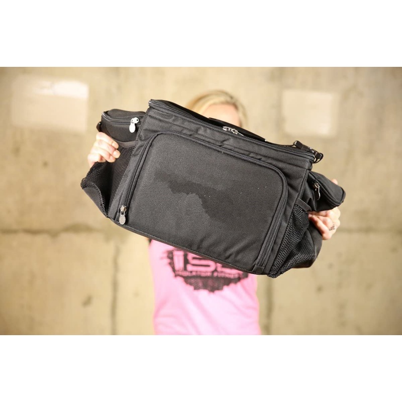 Insulated lunch bag with ice packs