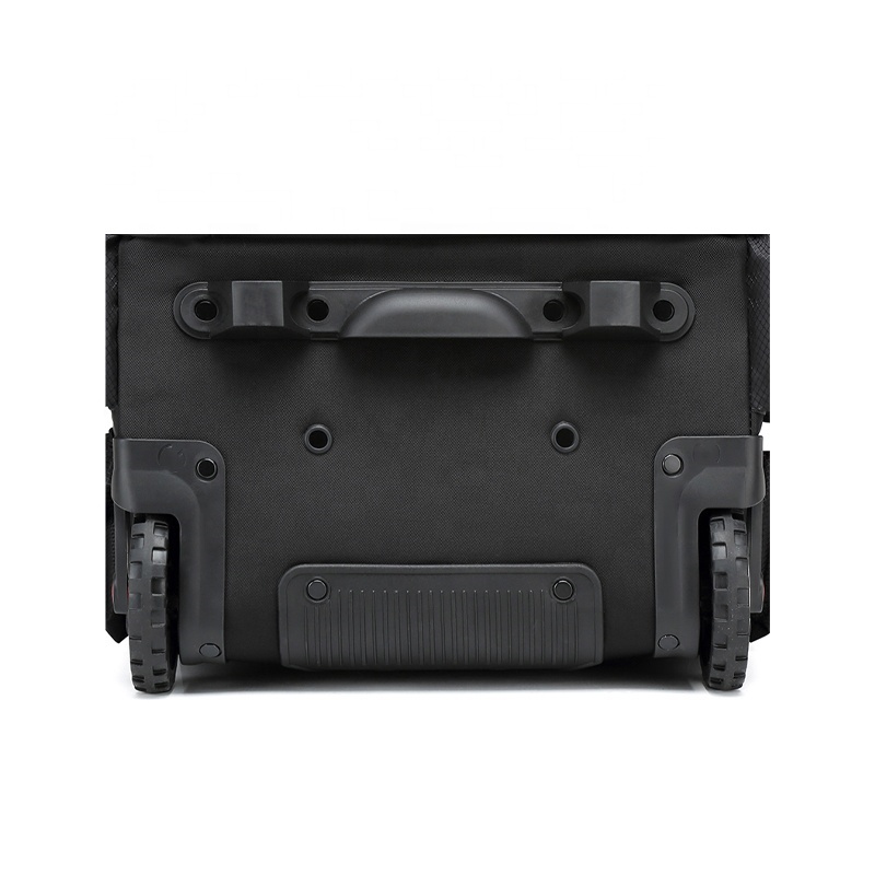 High-quality transportation bag for baseball gear