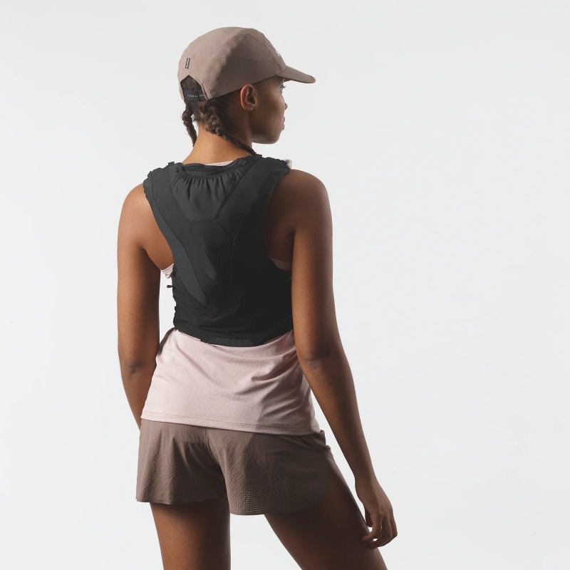 Sports performance hydration system with pockets